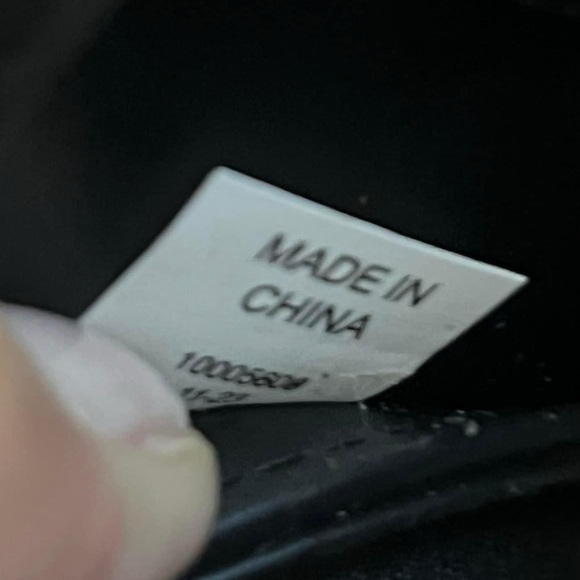 82559 - Tory Burch Fleming Matte Convertible Shoulder Bag - Picture 12 of 15